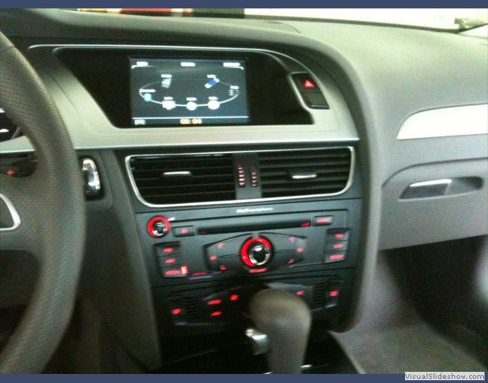 960162_109831652557184_83651635_n